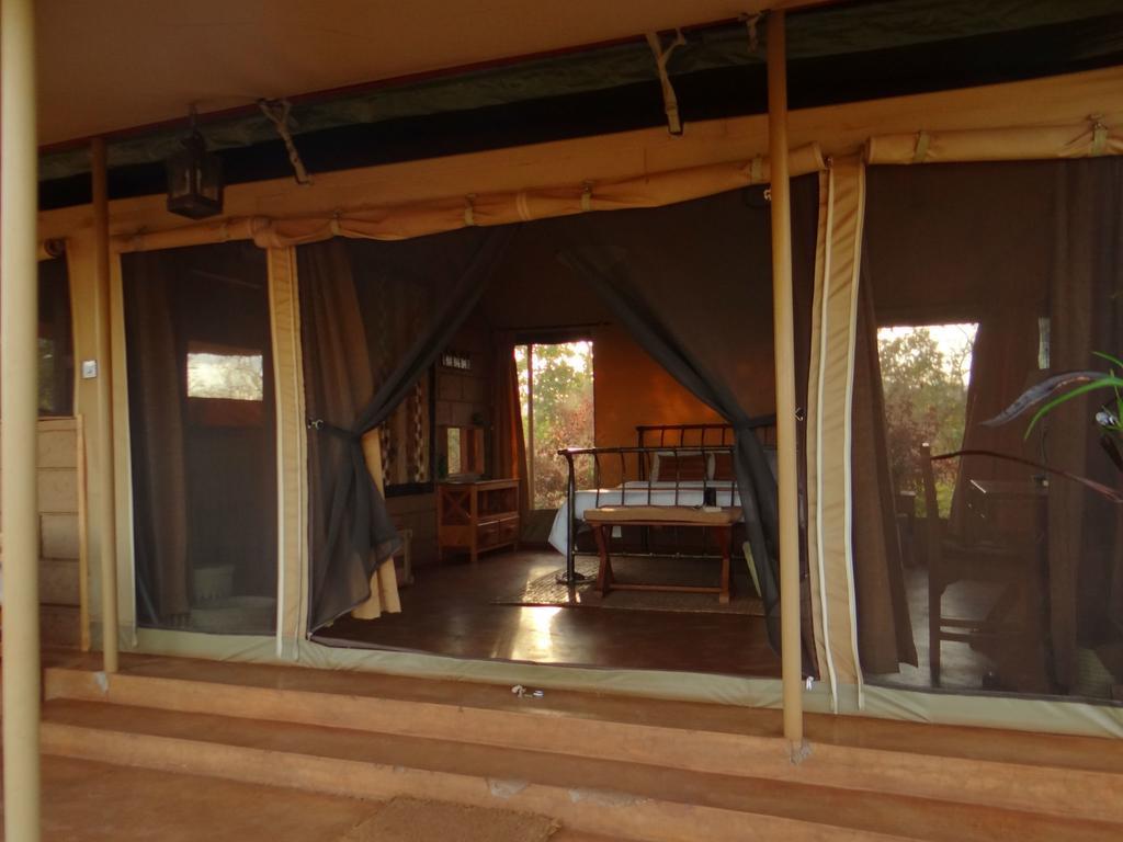 Ikweta Safari Camp Maua Exterior foto